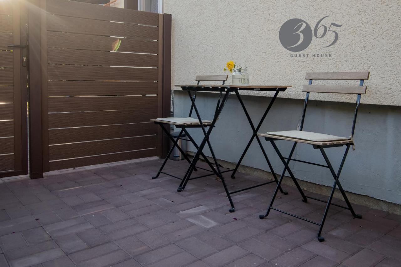 365 Guest House Hunedoara Bagian luar foto