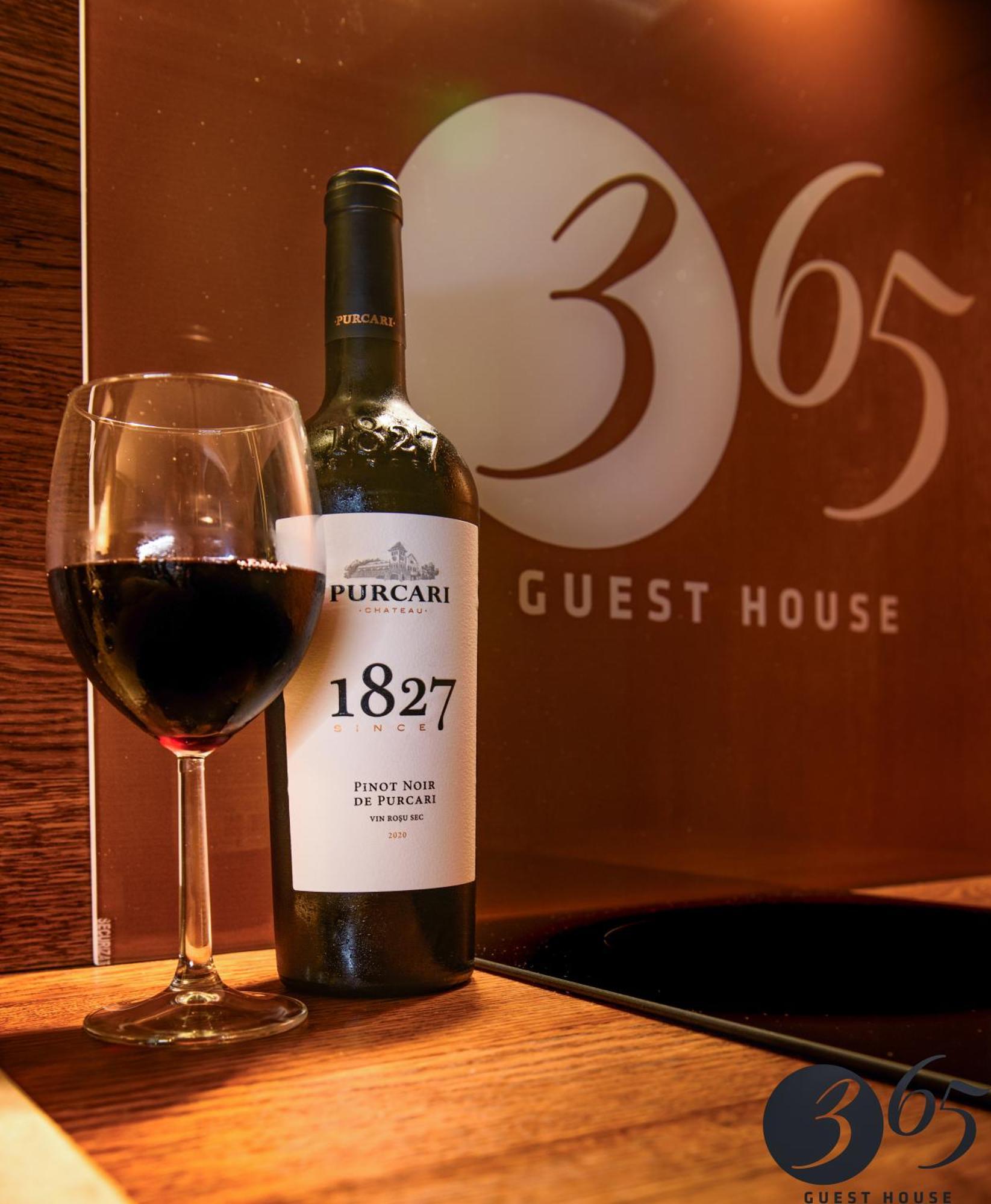 365 Guest House Hunedoara Bagian luar foto
